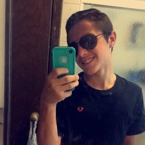 Meet your Posher, Dylan